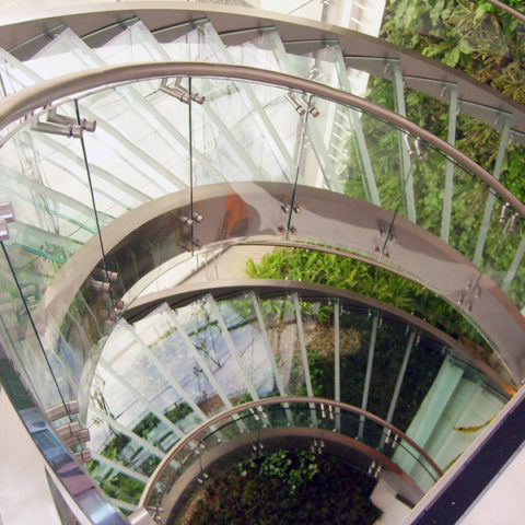 Barandas, Pisos y Escaleras